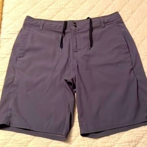 Under Armor shorts size 36 gray